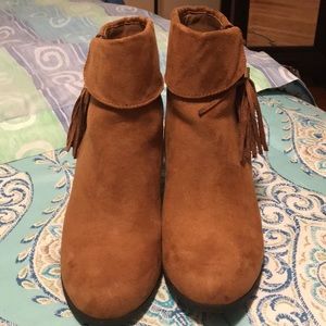 Women’s Ankle Booties